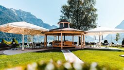 Terrasse mit uneingeschränktem Seeblick
